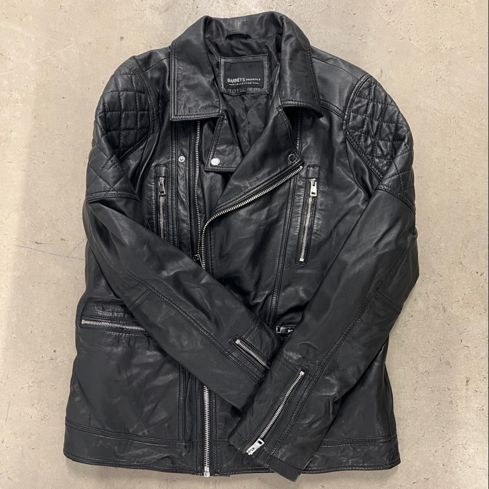 Barney’s Original Black Leather Jacket w/ Zippers Size L Like New